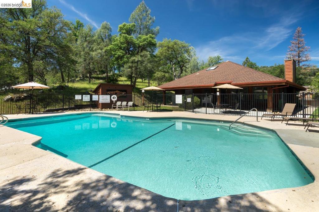 21320 Oneto Dr, Sonora, CA 95370