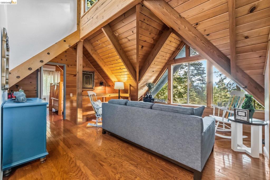 29457 Old Mono Rd, Cold Springs, CA 95335