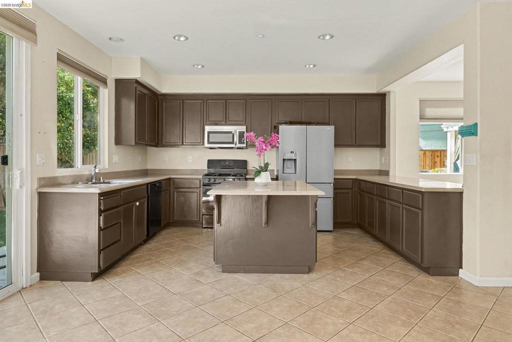 574 Altessa Ct, Brentwood (CC), CA 94513