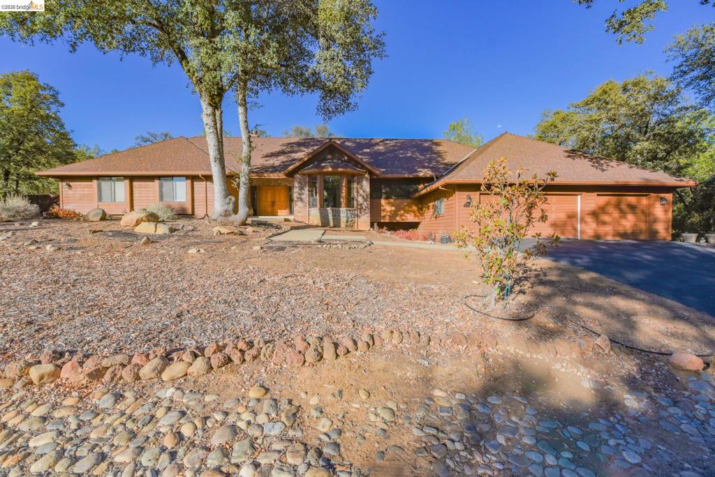 14075 Barlupi Circle, Sonora, CA 95370