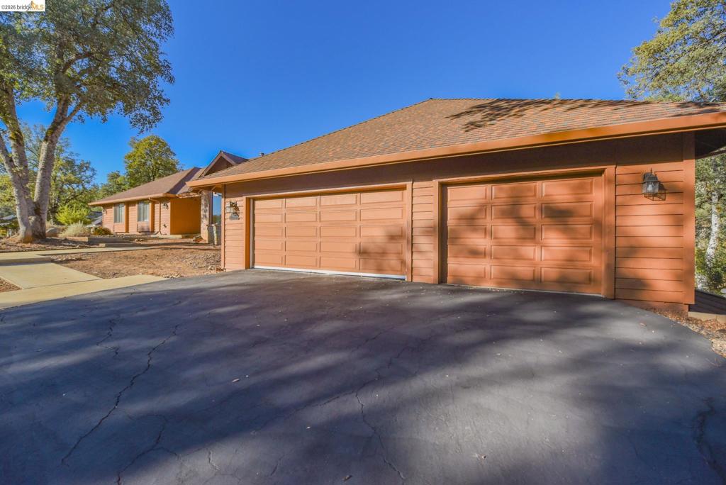 14075 Barlupi Circle, Sonora, CA 95370