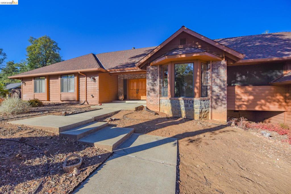 14075 Barlupi Circle, Sonora, CA 95370