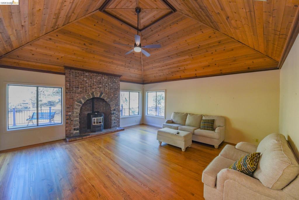 14075 Barlupi Circle, Sonora, CA 95370