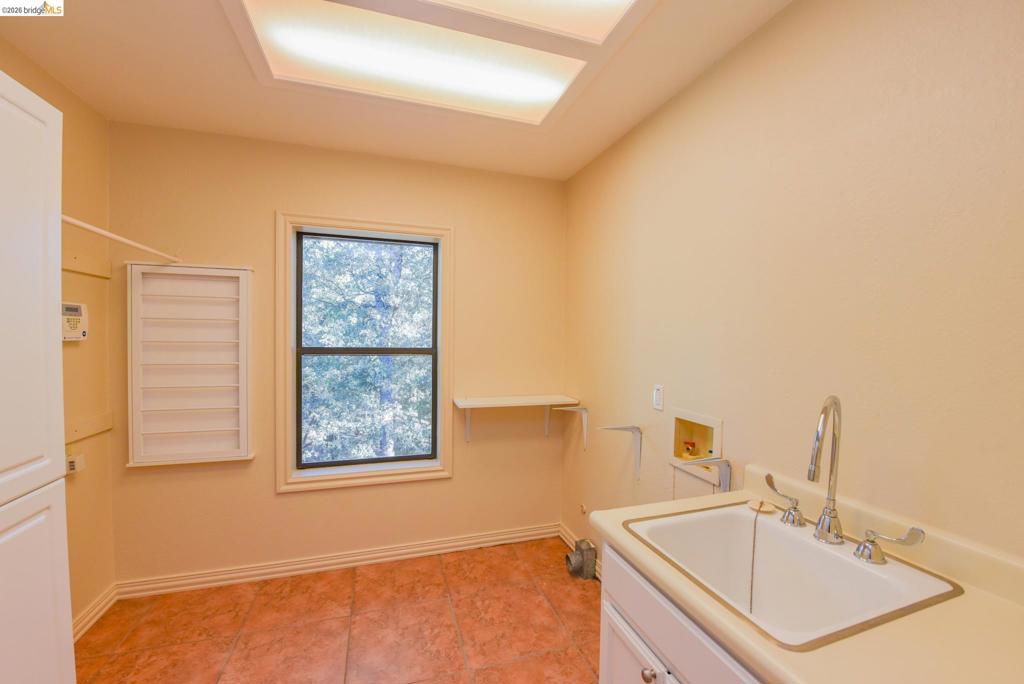 14075 Barlupi Circle, Sonora, CA 95370