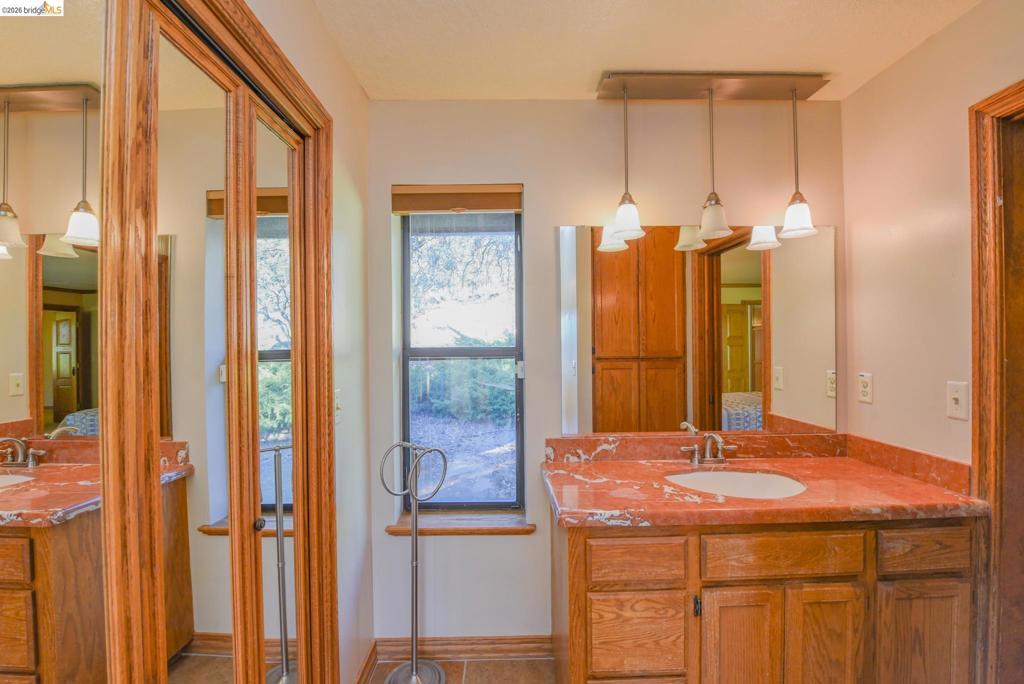 14075 Barlupi Circle, Sonora, CA 95370