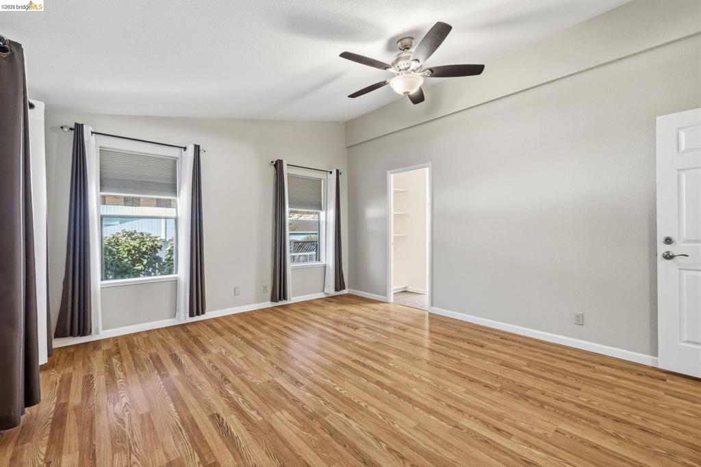 22880 Parkwood Dr, Groveland, CA 95321