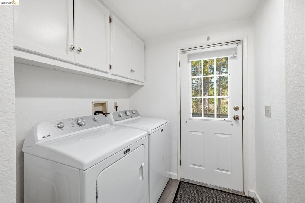 22880 Parkwood Dr, Groveland, CA 95321