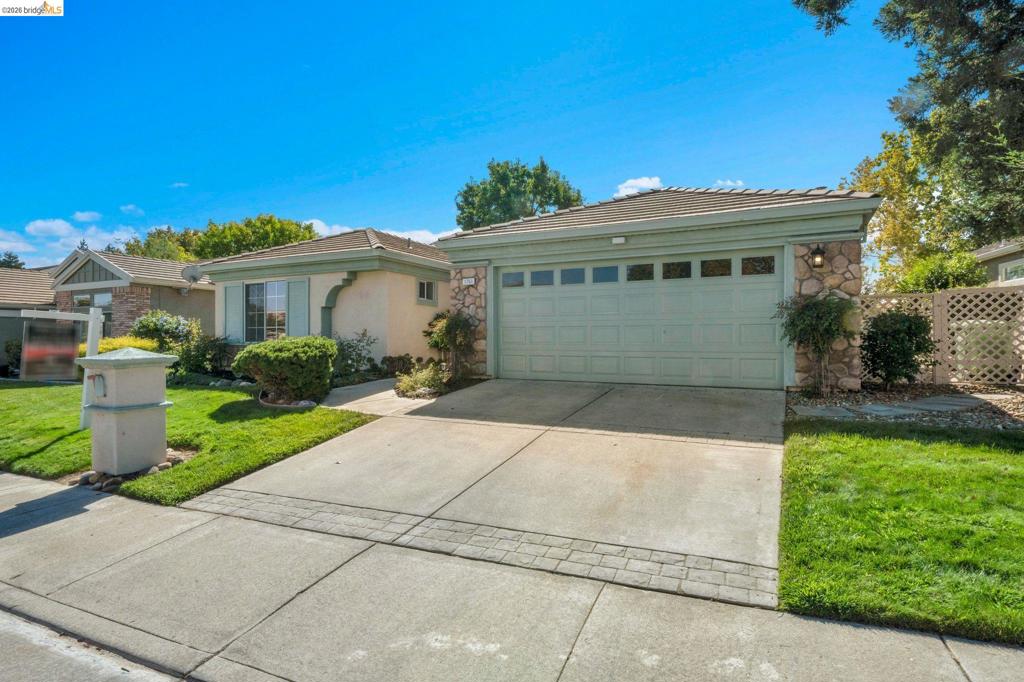 1751 Crispin Dr, Brentwood (CC), CA 94513