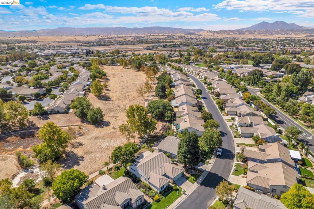 1751 Crispin Dr, Brentwood (CC), CA 94513