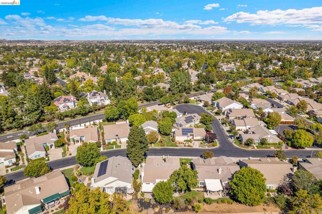 1751 Crispin Dr, Brentwood (CC), CA 94513