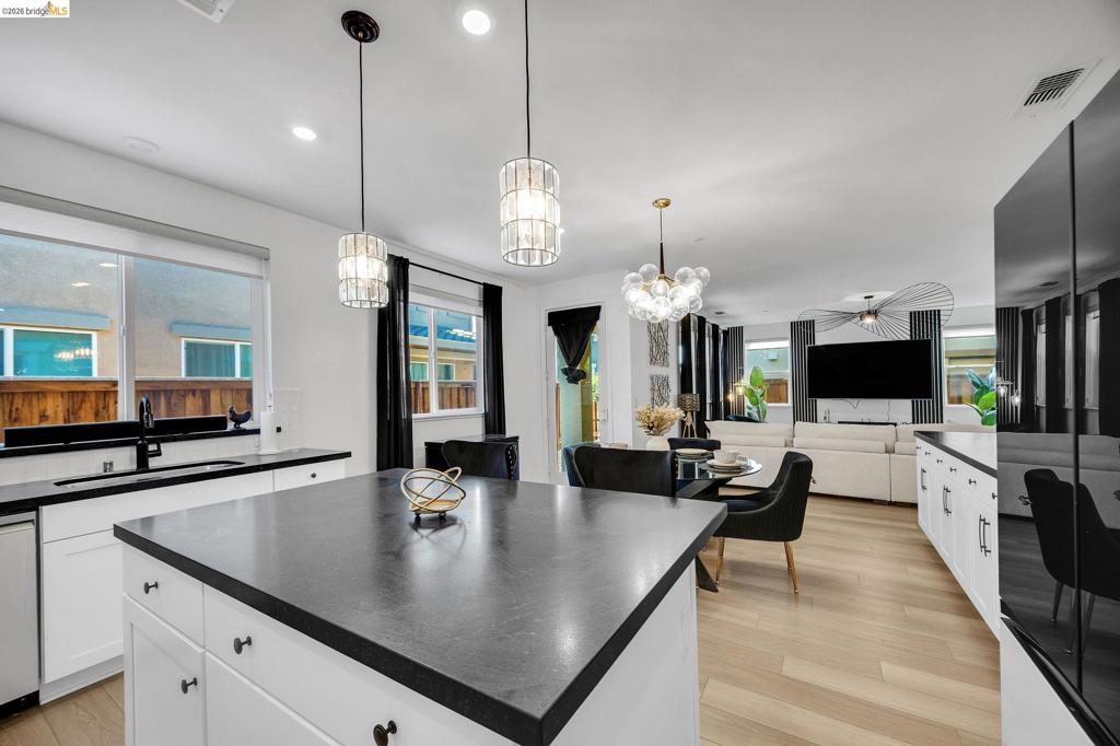 1862 Chandler Dr, Brentwood (CC), CA 94513