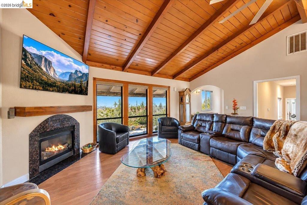 14405 Edgemont Acres RD, Sonora, CA 95370