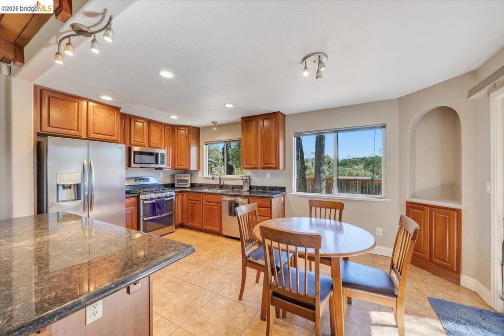 14405 Edgemont Acres RD, Sonora, CA 95370