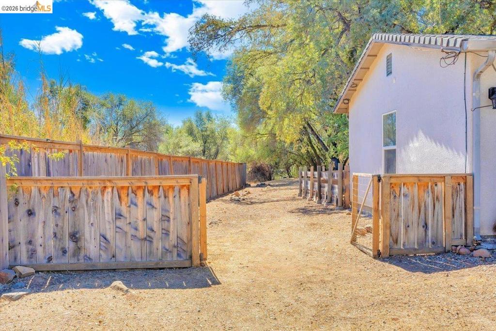 14405 Edgemont Acres RD, Sonora, CA 95370