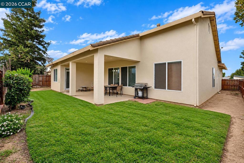 2651 Granite Dr., Atwater, CA 95301-4483
