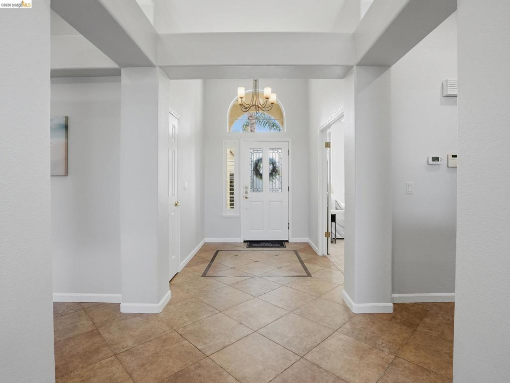 1260 Bay Court, Brentwood (CC), CA 94513-5425