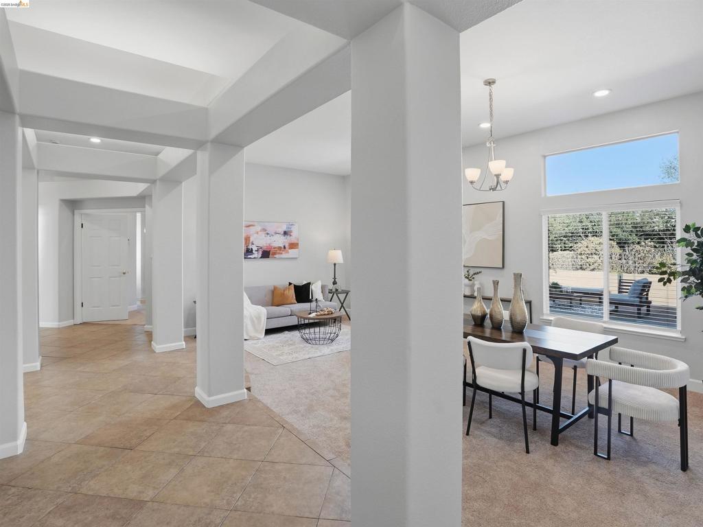 1260 Bay Court, Brentwood (CC), CA 94513-5425