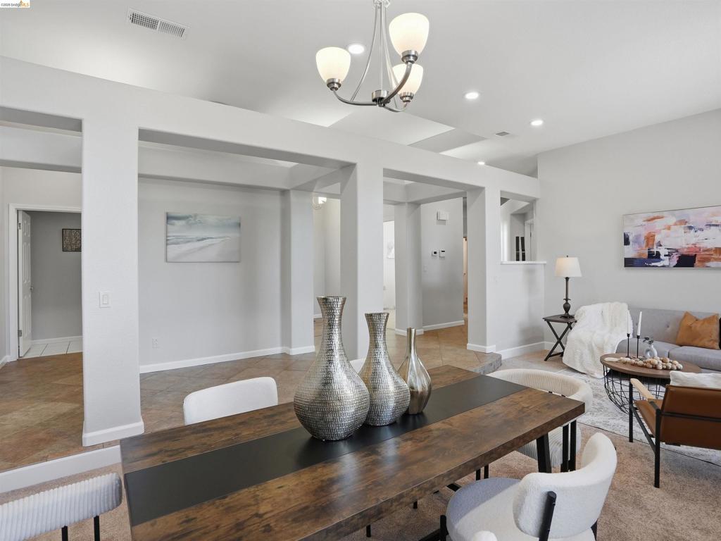 1260 Bay Court, Brentwood (CC), CA 94513-5425