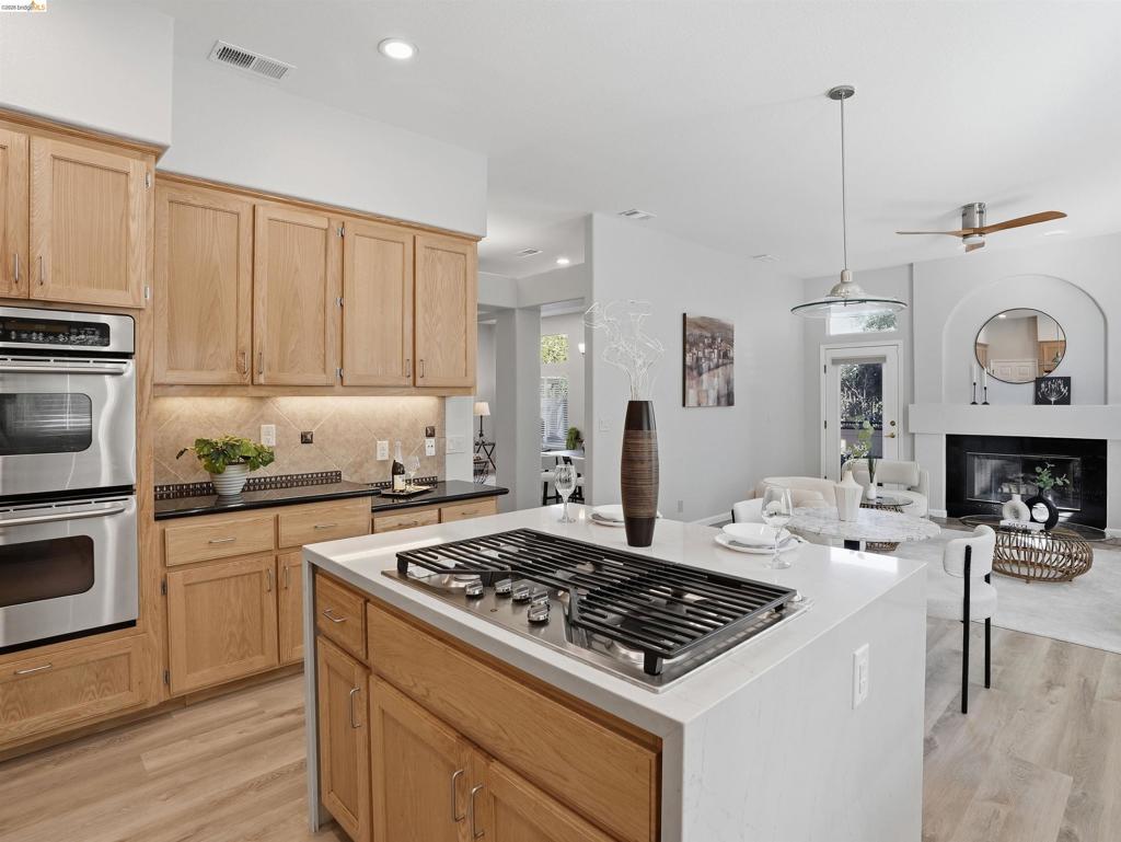 1260 Bay Court, Brentwood (CC), CA 94513-5425