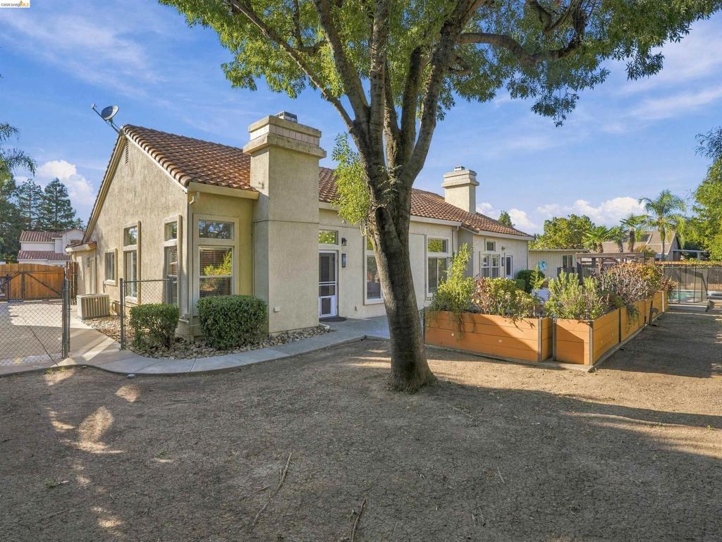 1260 Bay Court, Brentwood (CC), CA 94513-5425