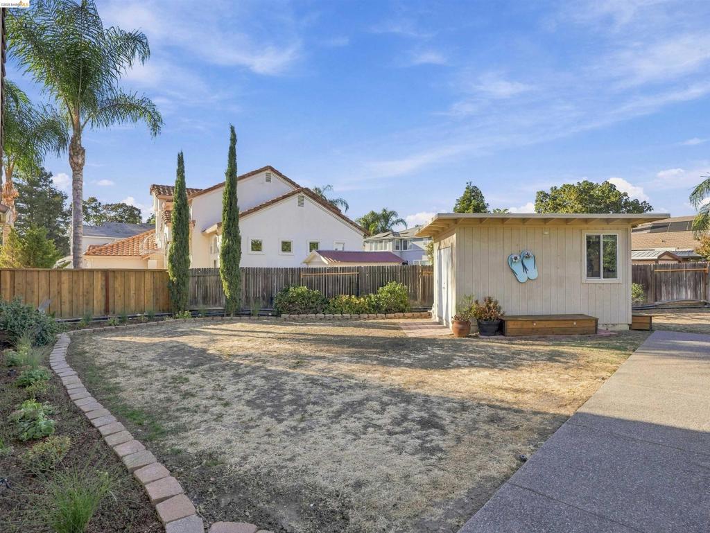 1260 Bay Court, Brentwood (CC), CA 94513-5425