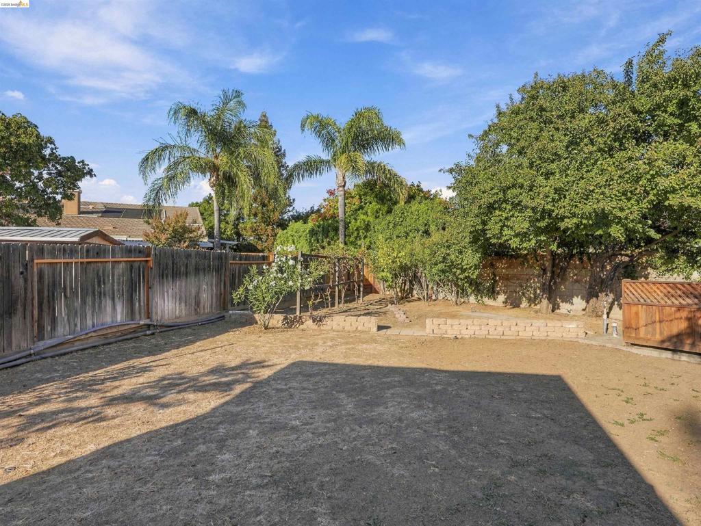 1260 Bay Court, Brentwood (CC), CA 94513-5425