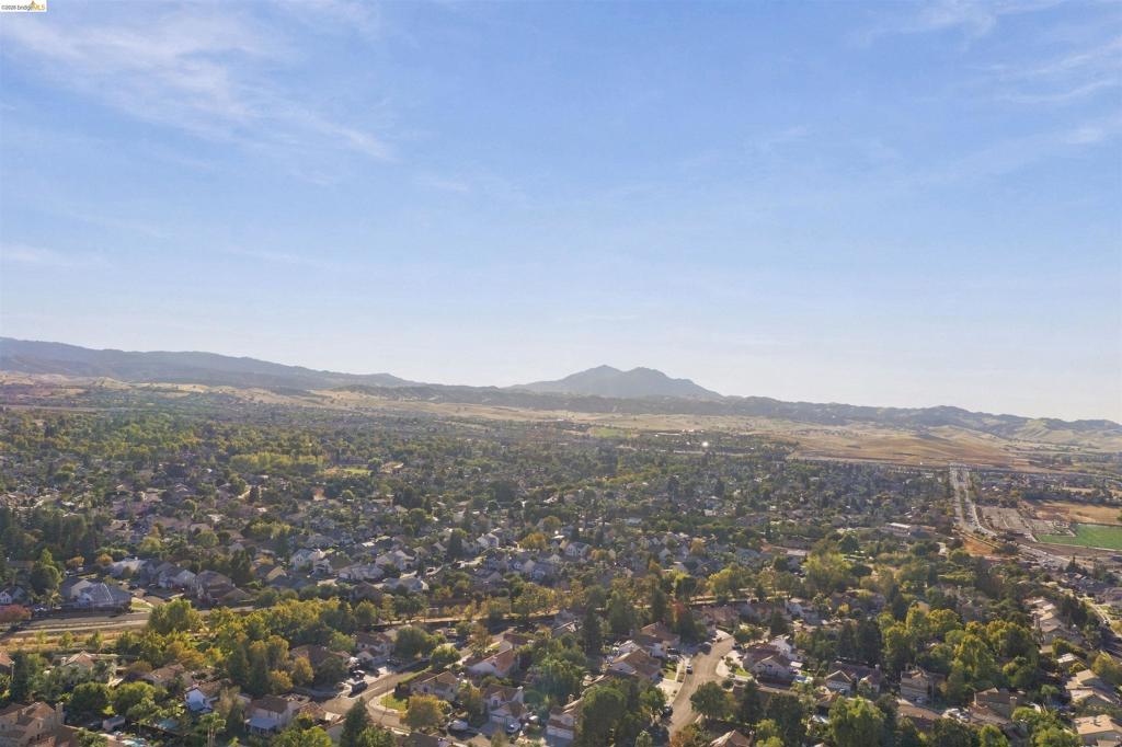 1260 Bay Court, Brentwood (CC), CA 94513-5425