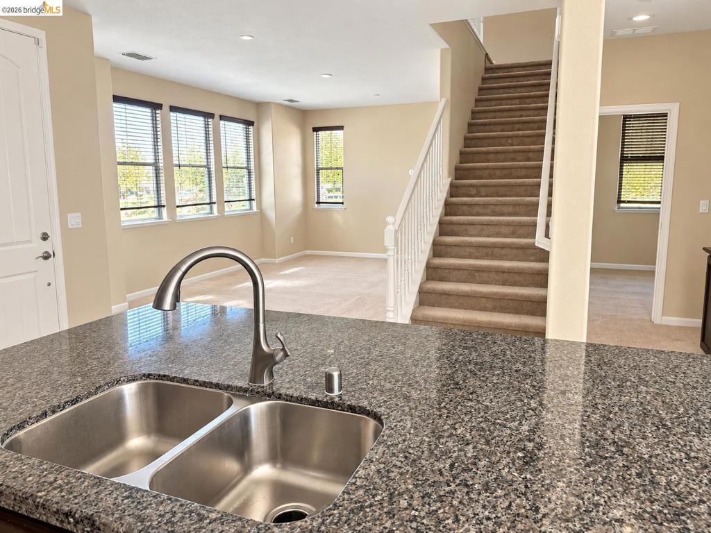 2520 Snowy Egret St, Modesto, CA 95355