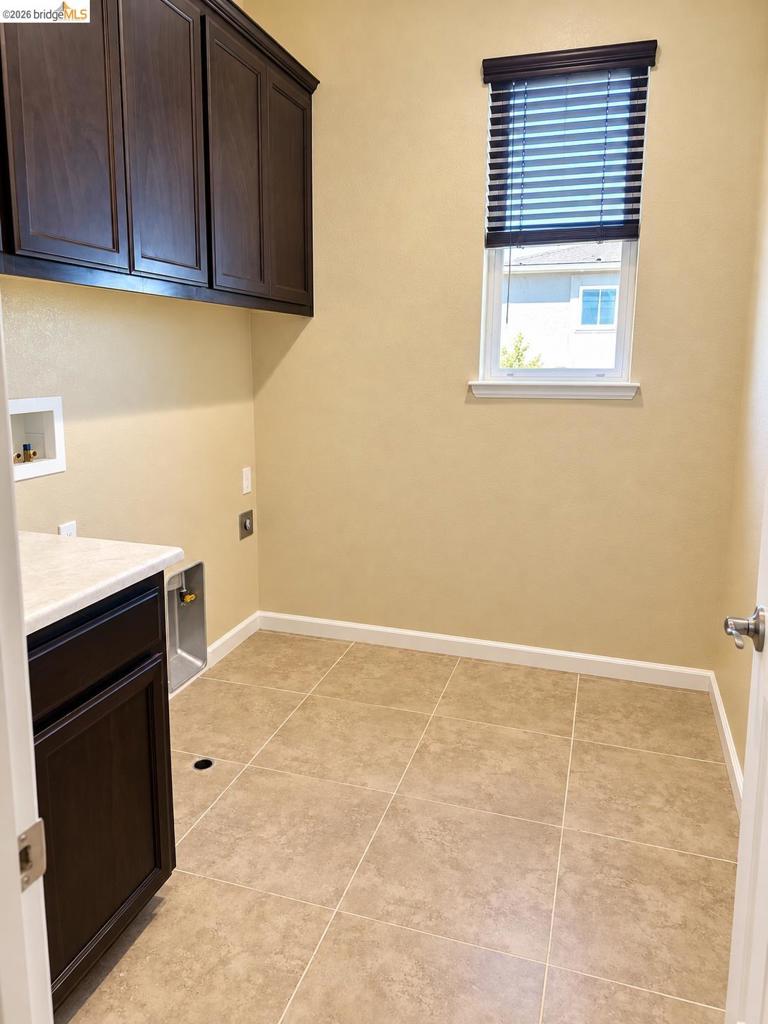 2520 Snowy Egret St, Modesto, CA 95355