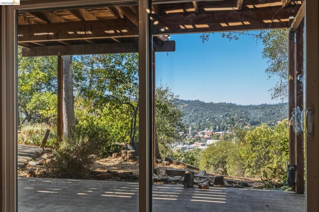 999 Cemetery Lane, Sonora, CA 95370