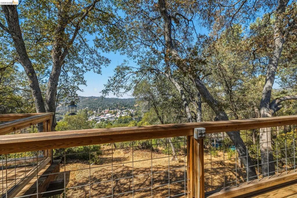 999 Cemetery Lane, Sonora, CA 95370