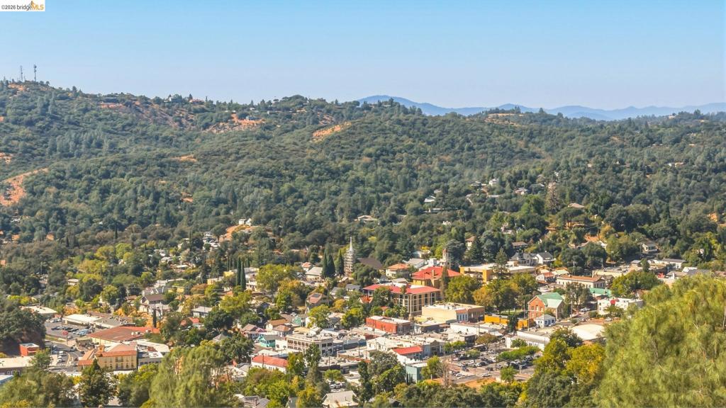 999 Cemetery Lane, Sonora, CA 95370