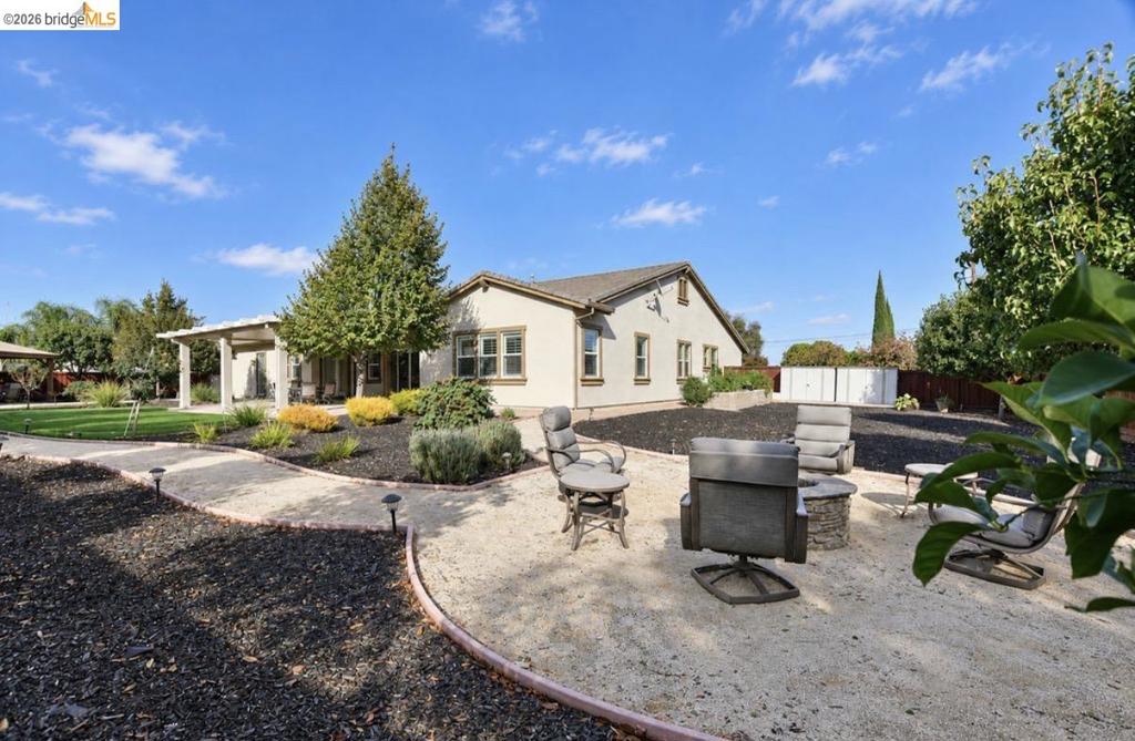 1565 Lone Oak Rd, Brentwood (CC), CA 94513