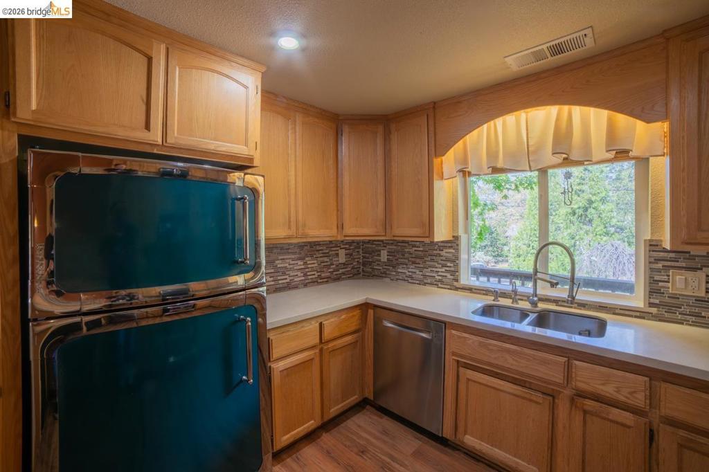 22401 Ridge Rd, Twain Harte, CA 95383