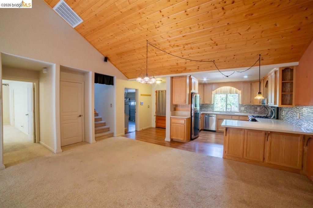 22401 Ridge Rd, Twain Harte, CA 95383