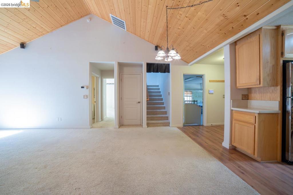 22401 Ridge Rd, Twain Harte, CA 95383