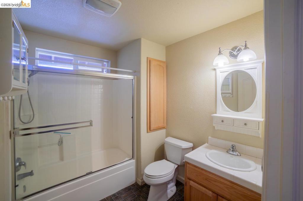 22401 Ridge Rd, Twain Harte, CA 95383