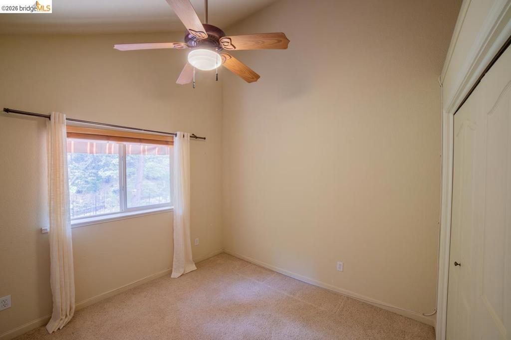 22401 Ridge Rd, Twain Harte, CA 95383