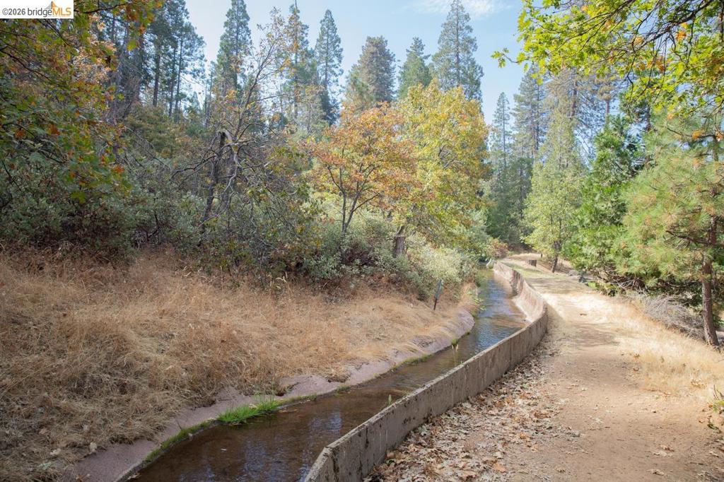 22401 Ridge Rd, Twain Harte, CA 95383