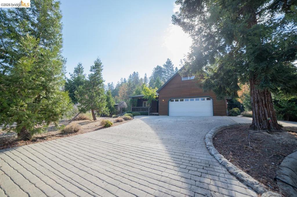 22401 Ridge Rd, Twain Harte, CA 95383