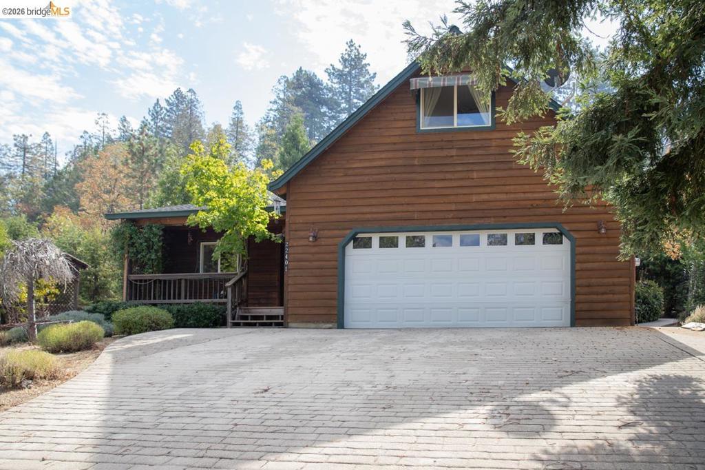 22401 Ridge Rd, Twain Harte, CA 95383