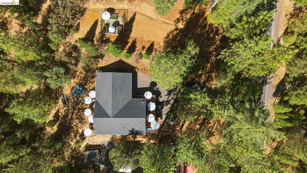 19991 Pine Mountain Dr., Groveland, CA 95321