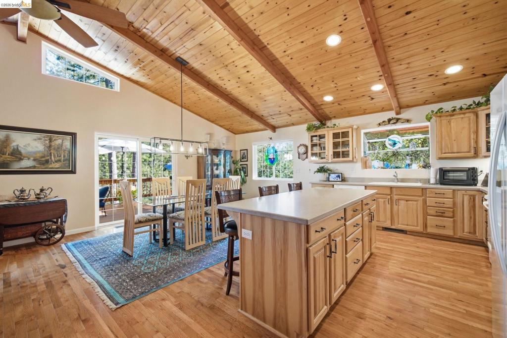 19991 Pine Mountain Dr., Groveland, CA 95321