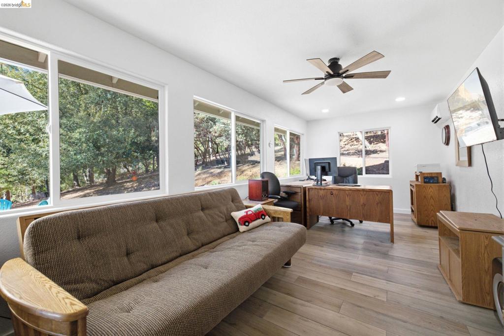 19991 Pine Mountain Dr., Groveland, CA 95321