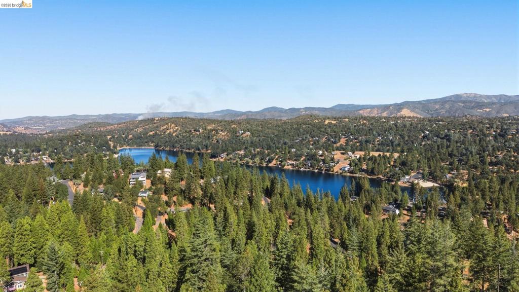 19991 Pine Mountain Dr., Groveland, CA 95321