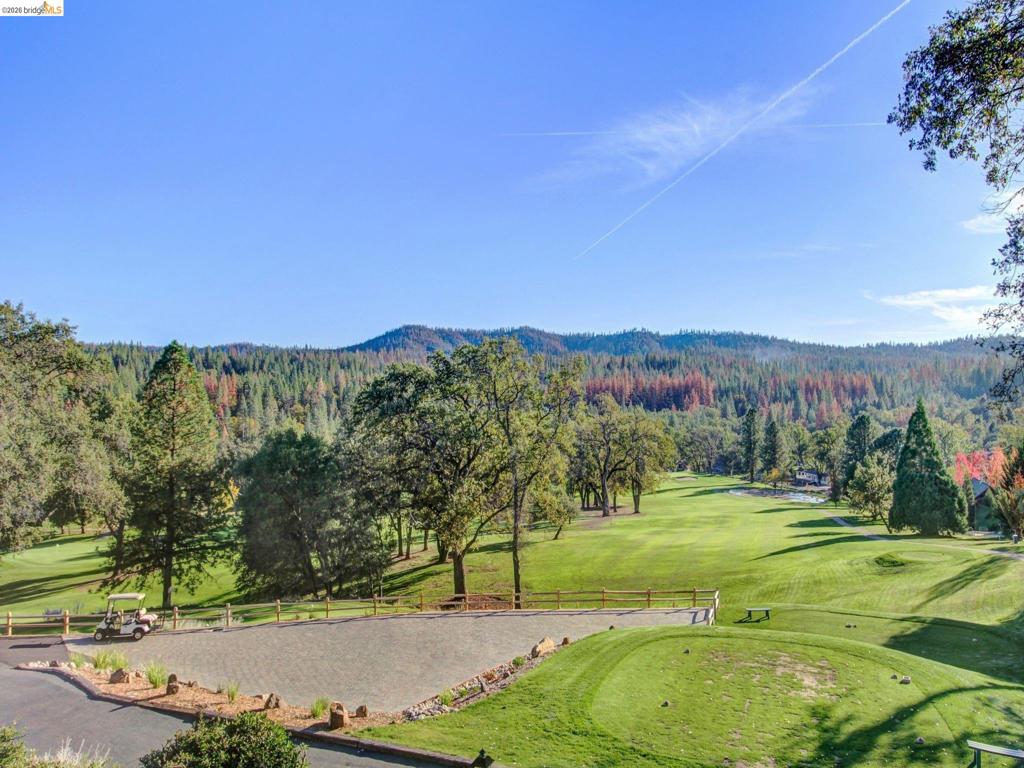 19991 Pine Mountain Dr., Groveland, CA 95321