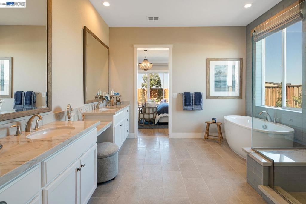 940 Conrad Street, Manteca, CA 95336