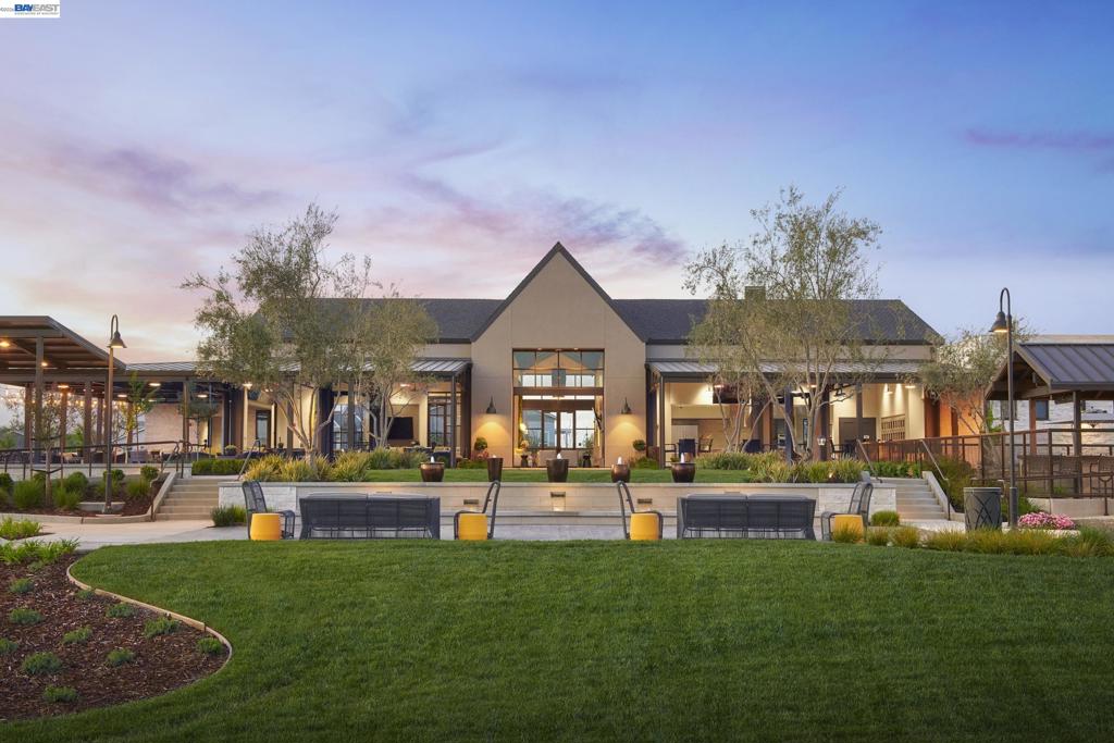 940 Conrad Street, Manteca, CA 95336