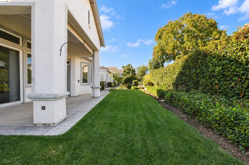 1587 Regent Dr, Brentwood (CC), CA 94513