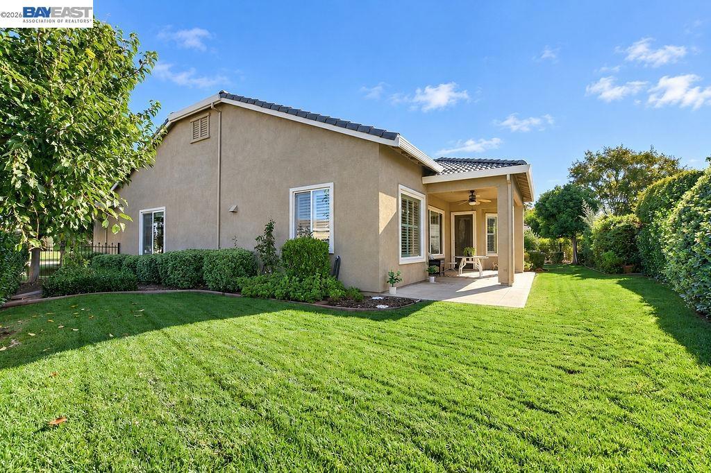 1242 Flores Way, Brentwood (CC), CA 94513